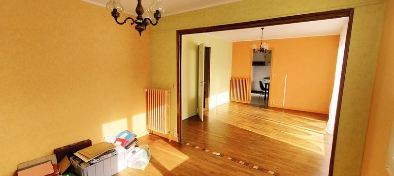 Maison - 100 m² - 6 pièces