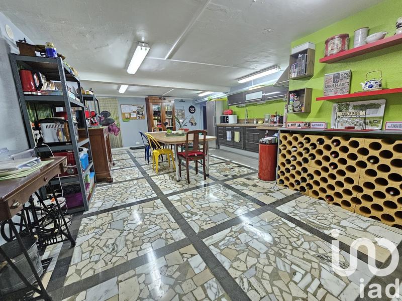 Appartement - 176 m² - 6 pièces