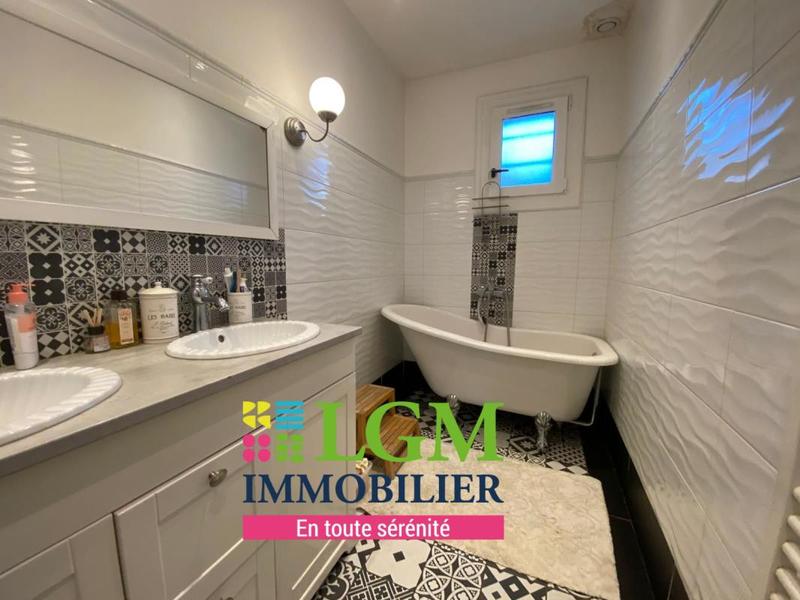 Maison - 114 m² - 5 pièces