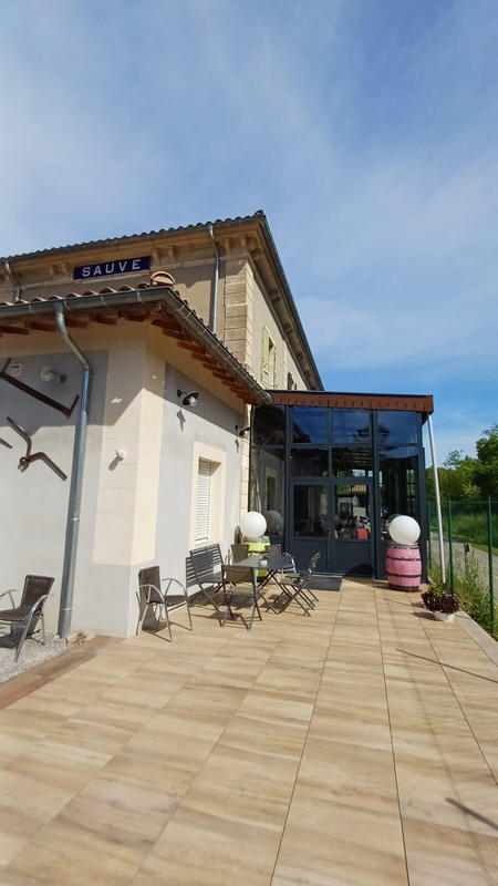 Maison - 472 m² - 7 pièces