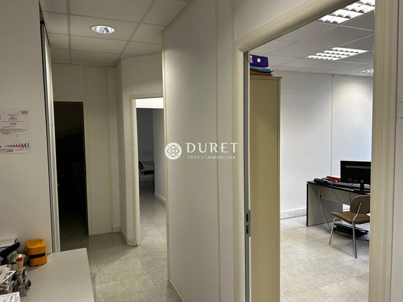 Bureau - 90 m²