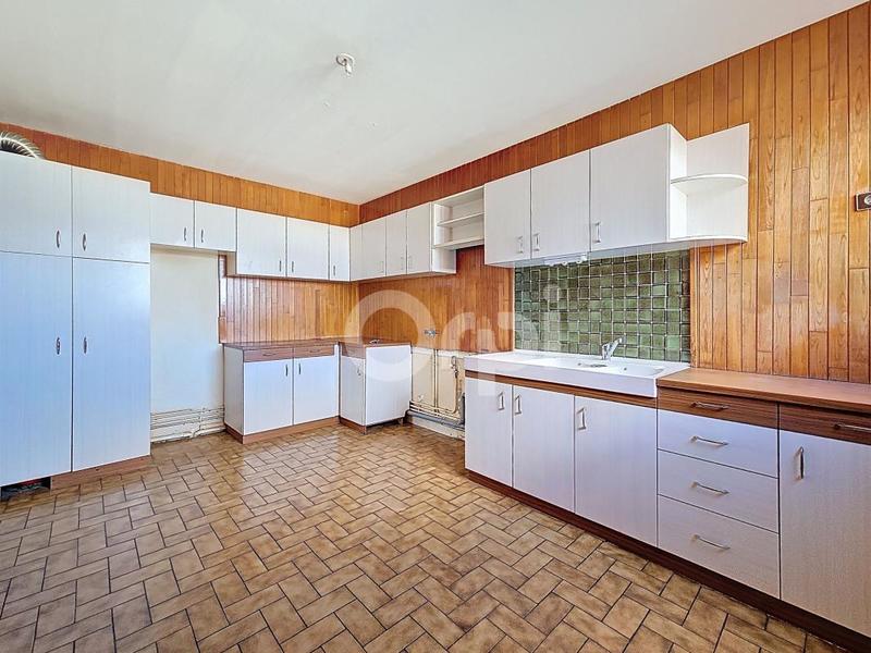 Appartement - 98 m² - 4 pièces