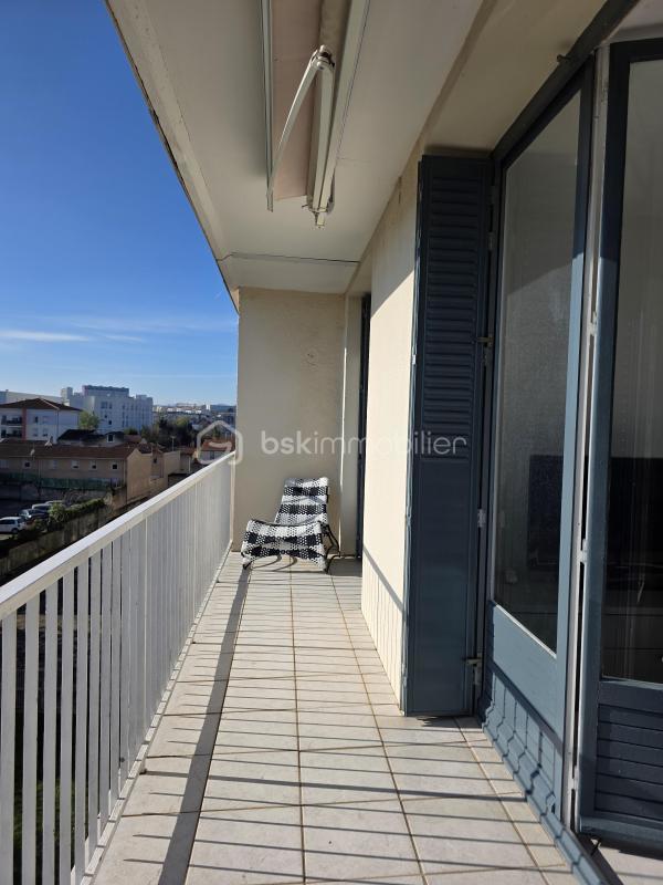 Appartement - 67 m² - 4 pièces