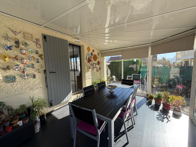 Maison - 102 m² - 4 pièces