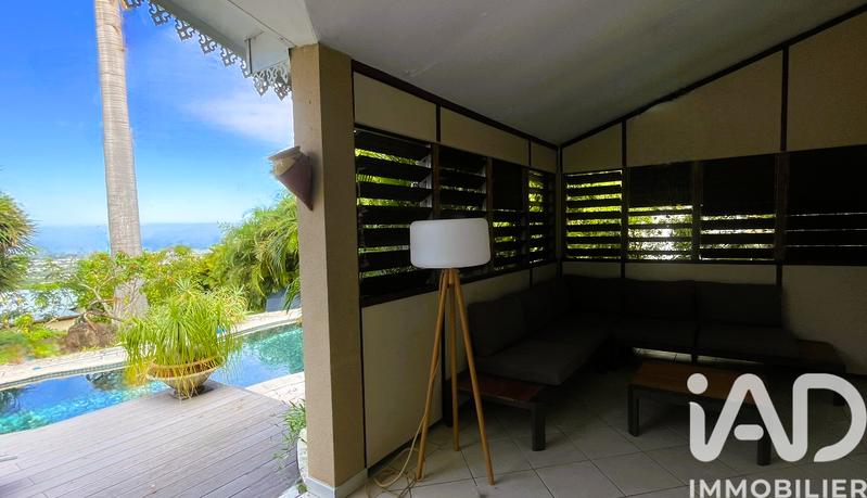 Maison - 150 m² - 7 pièces