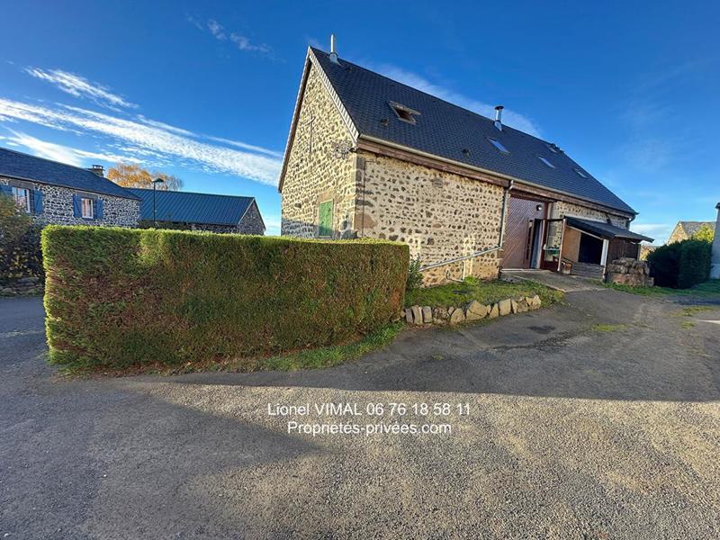 Maison - 300 m² - 6 pièces