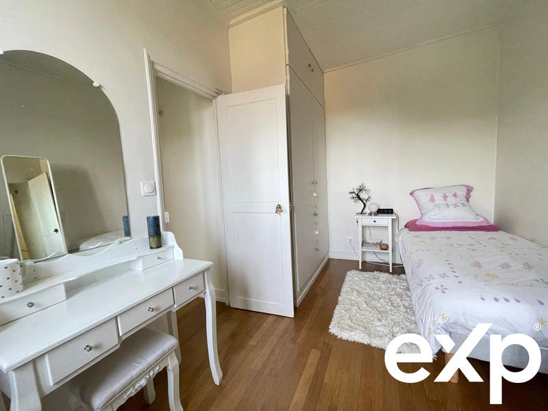 Maison - 164 m² - 7 pièces