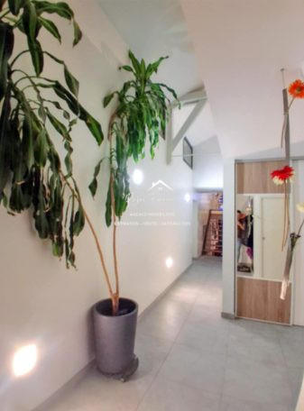 Maison contemporaine - 183 m² - 7 pièces