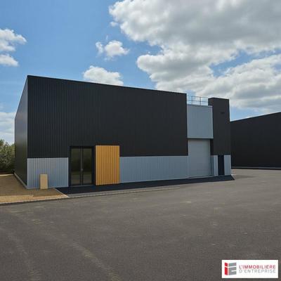 Local d'activité / Entrepôt - 400 m²