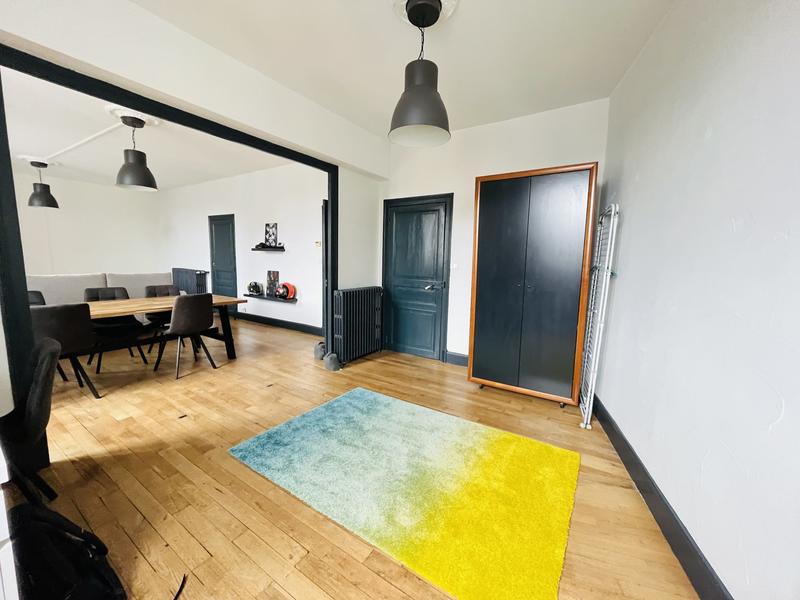 Appartement - 104 m² - 3 pièces