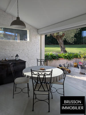 Villa - 145 m² - 6 pièces