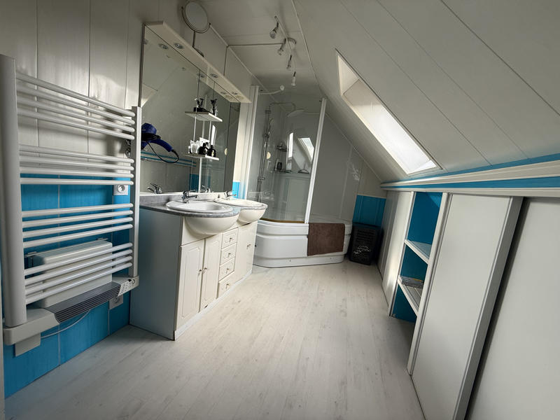 Maison - 88 m² - 5 pièces