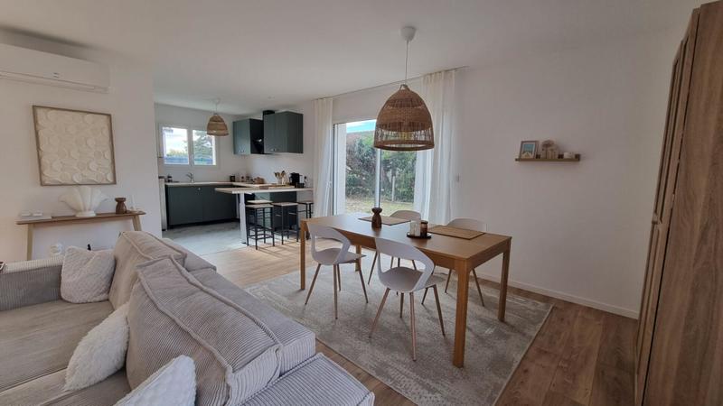 Maison - 86 m² - 4 pièces