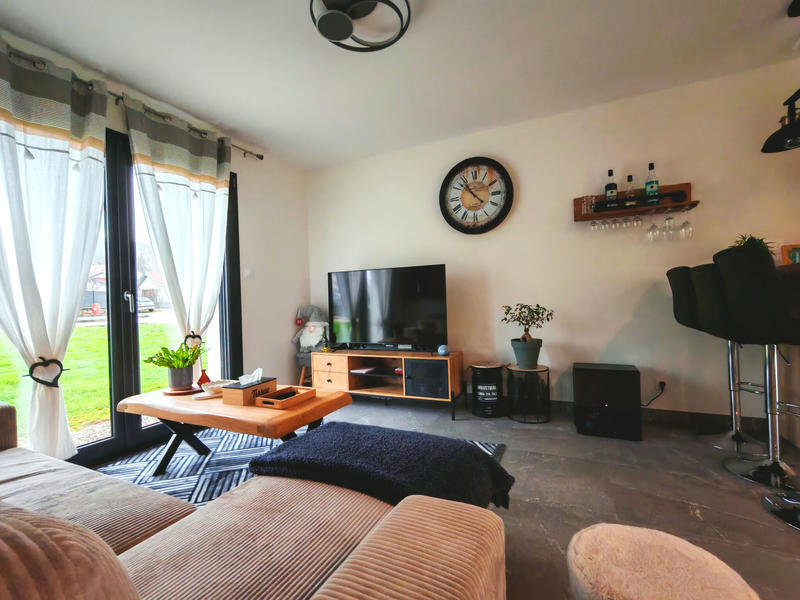 Maison - 98 m² - 5 pièces