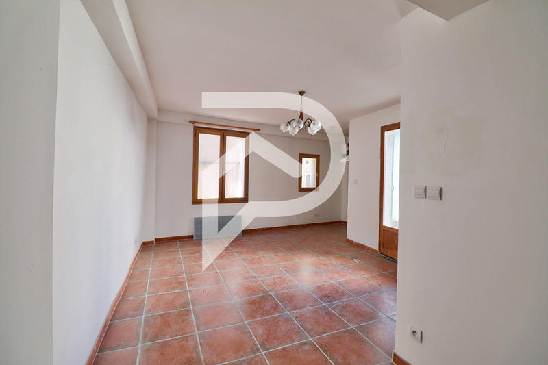 Immeuble - 7 pièces