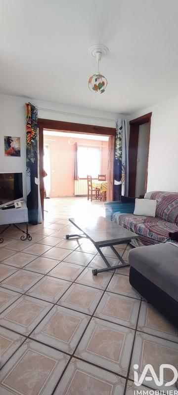 Maison - 98 m² - 5 pièces