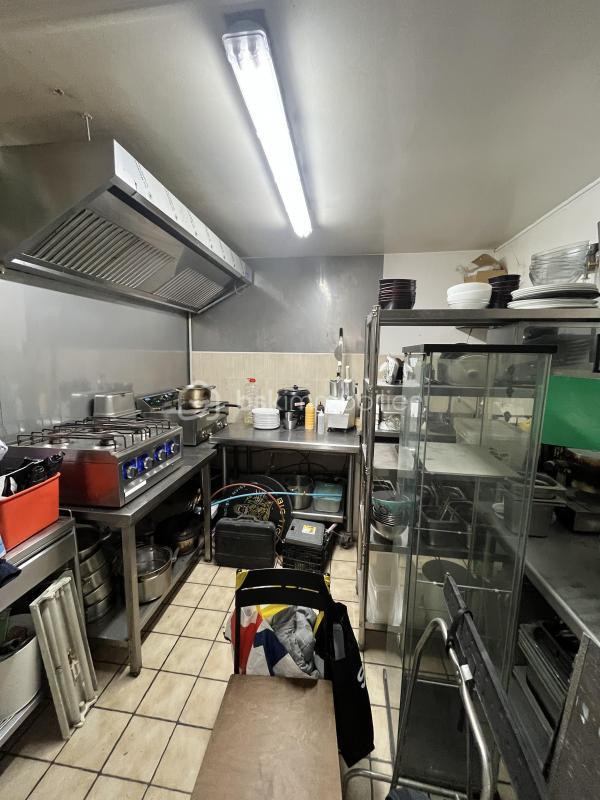 Local commercial - 63 m² - 2 pièces