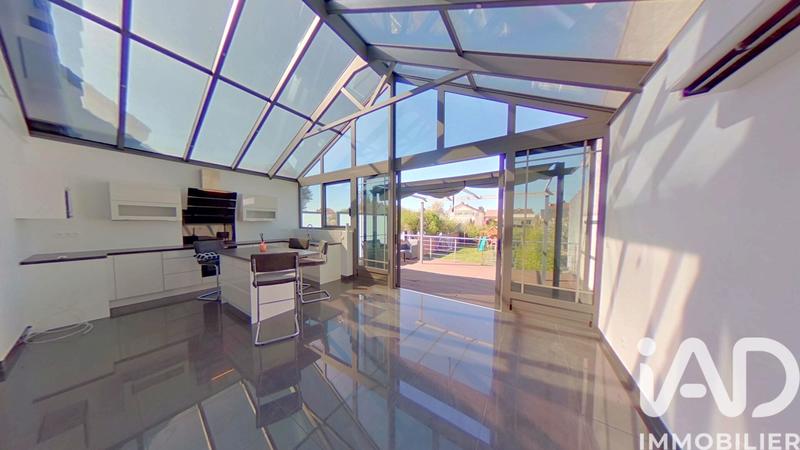 Maison - 165 m² - 7 pièces