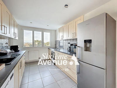 Appartement - 74 m² - 4 pièces