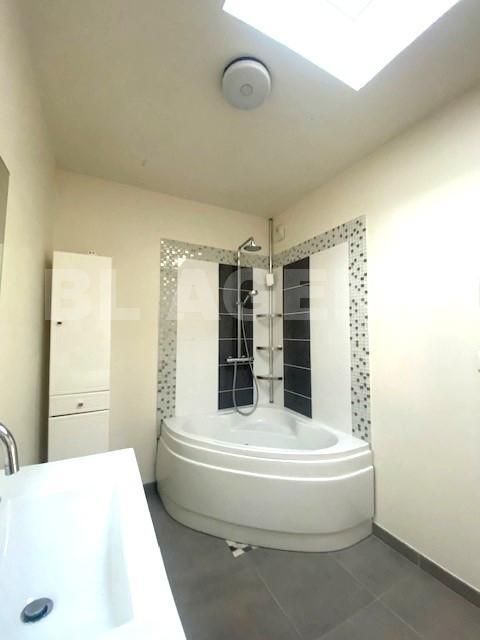 Appartement - 72 m² - 4 pièces