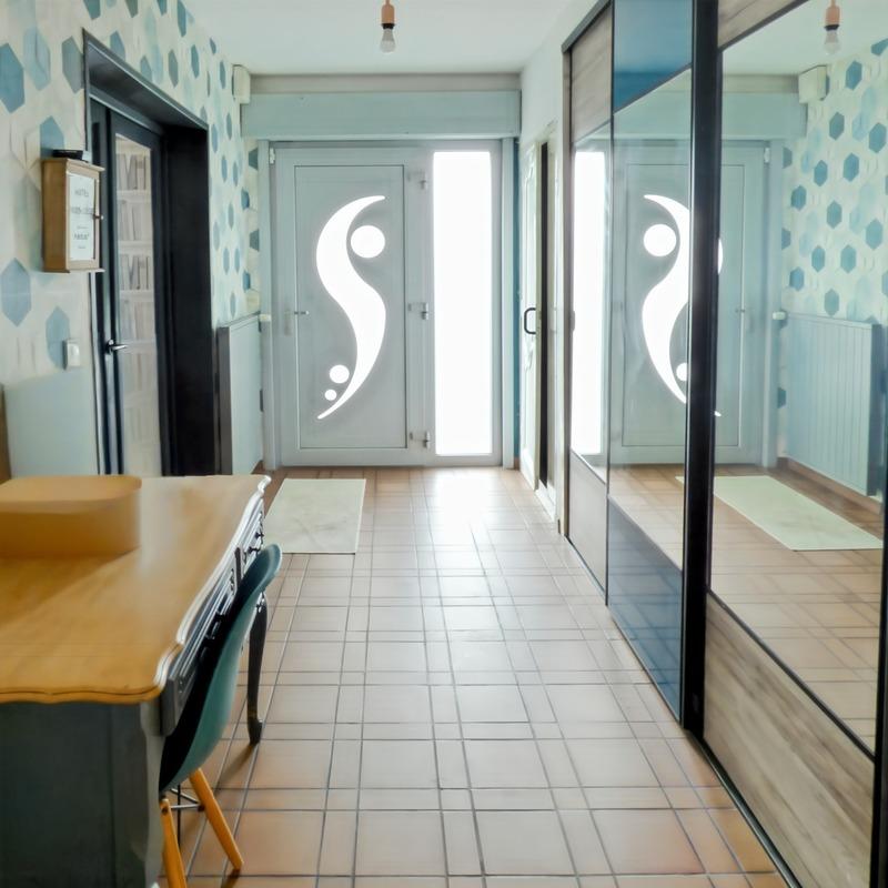 Maison - 202 m² - 8 pièces