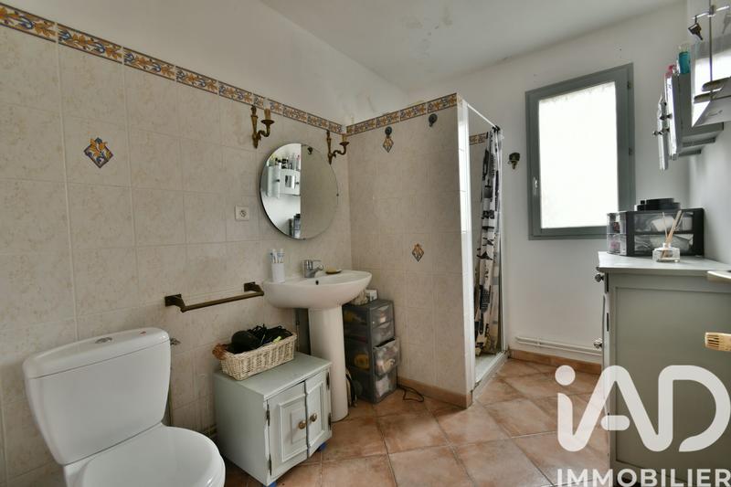 Maison - 222 m² - 6 pièces