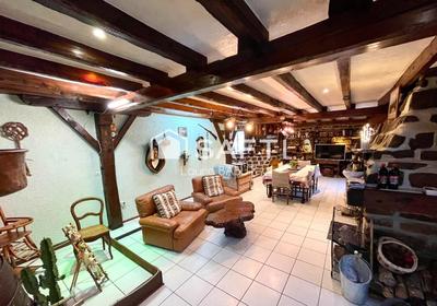 Maison - 170 m² - 5 pièces