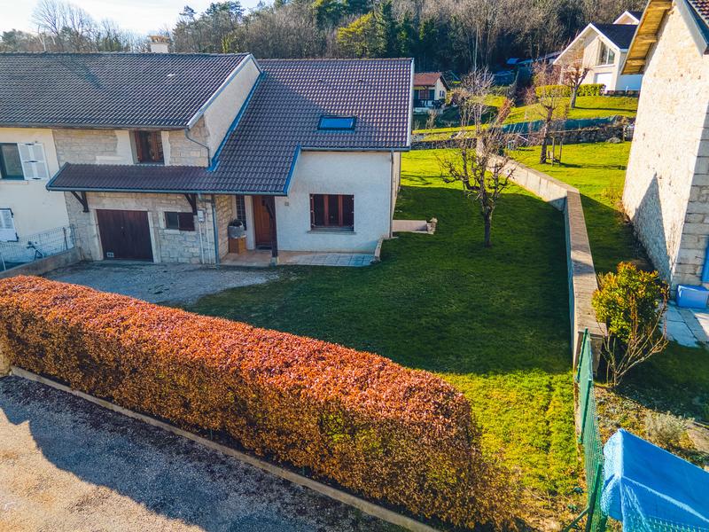 Maison - 157 m² - 8 pièces