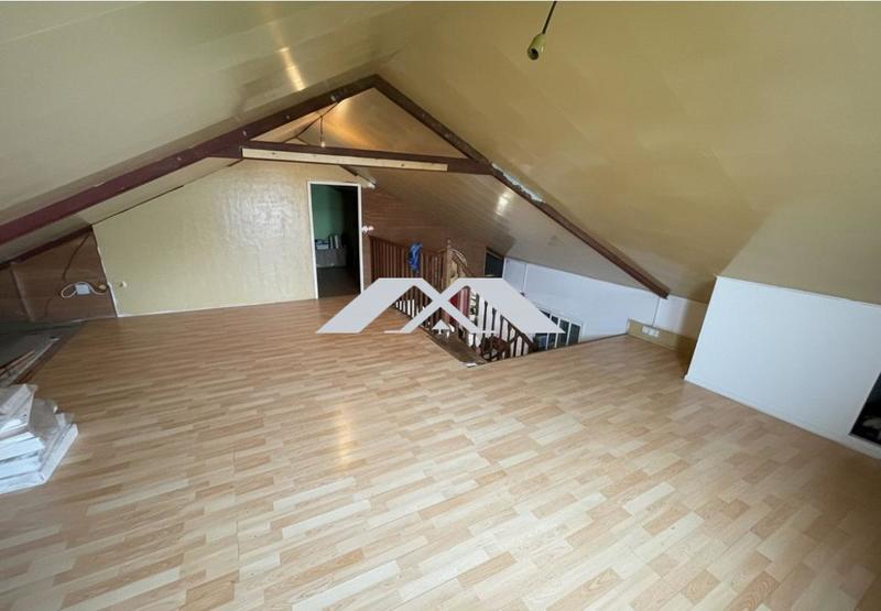 Maison - 172 m² - 7 pièces