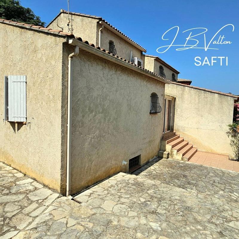 Maison - 130 m² - 6 pièces