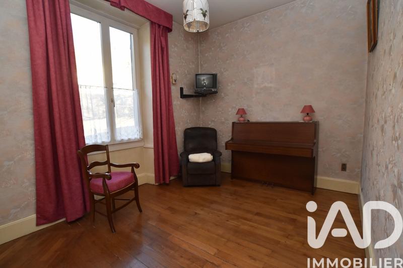 Maison - 209 m² - 11 pièces