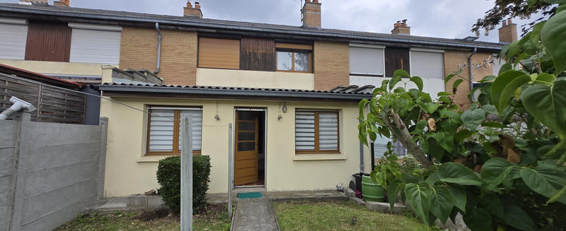 Maison - 80 m² - 4 pièces