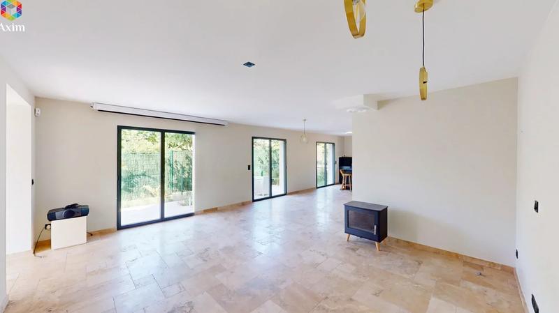 Maison - 124 m² - 4 pièces