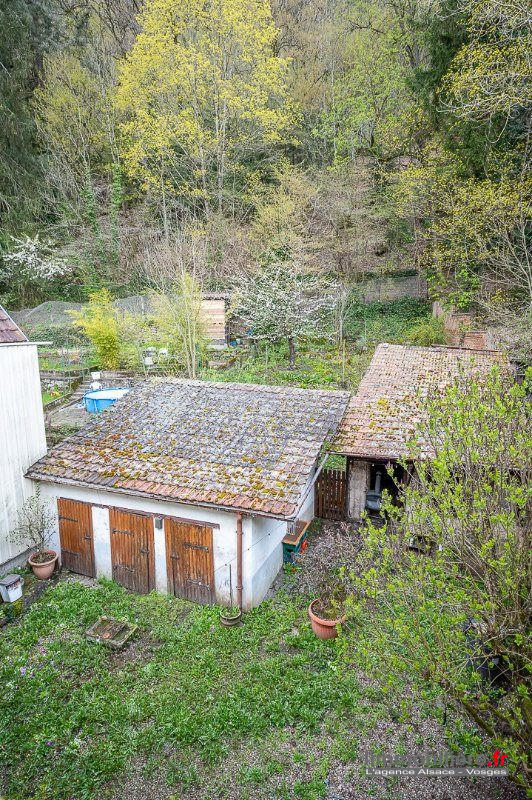 Maison traditionnelle - 150 m² - 6 pièces