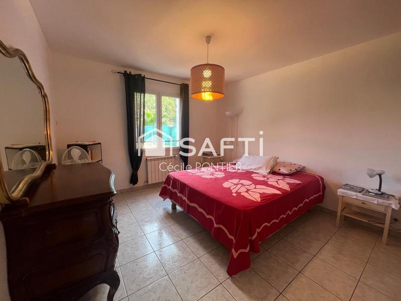 Maison - 180 m² - 7 pièces