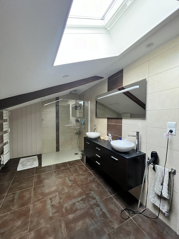 Maison - 167 m² - 6 pièces