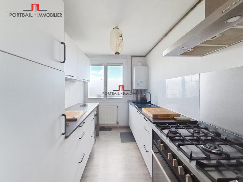 Appartement - 81 m² - 4 pièces