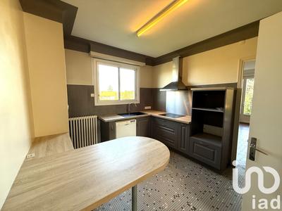 Maison - 200 m² - 8 pièces