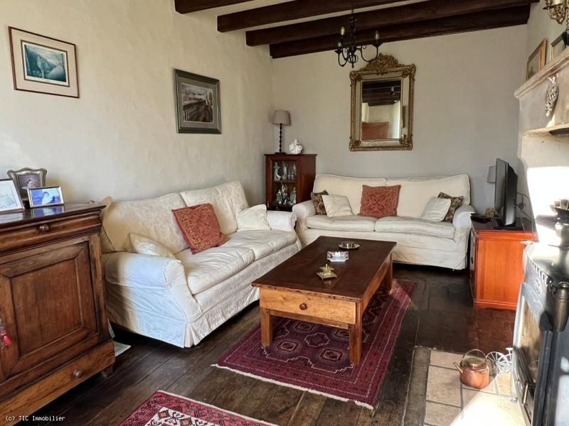 Maison de village - 120 m² - 6 pièces