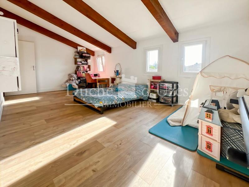 Maison - 143 m² - 5 pièces