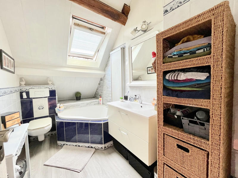 Maison - 140 m² - 6 pièces