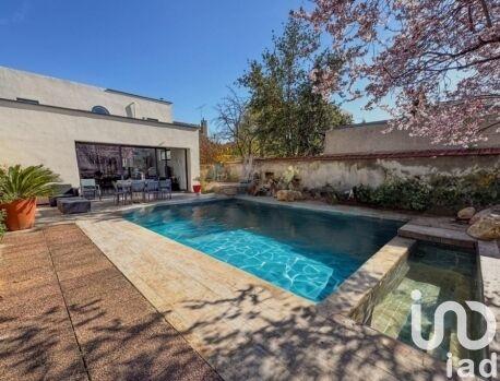 Maison de maîtres - 205 m² - 5 pièces