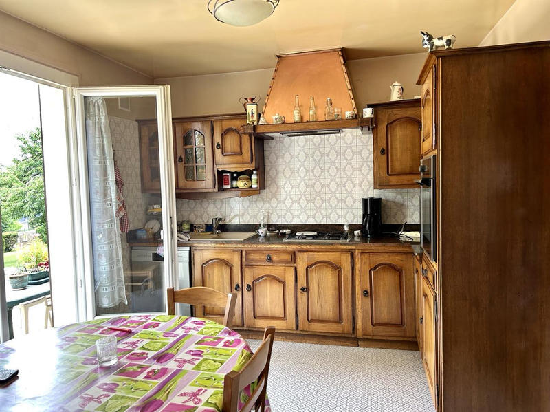 Maison - 110 m² - 6 pièces