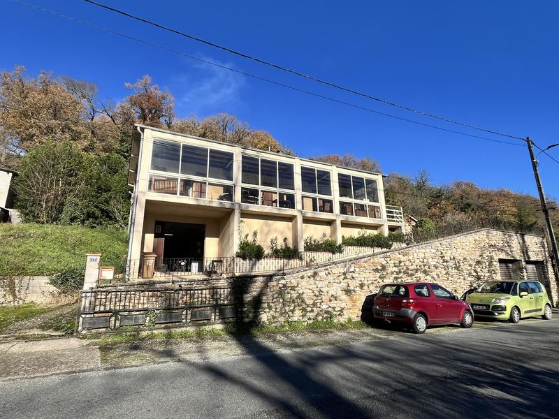 Maison - 134 m² - 7 pièces