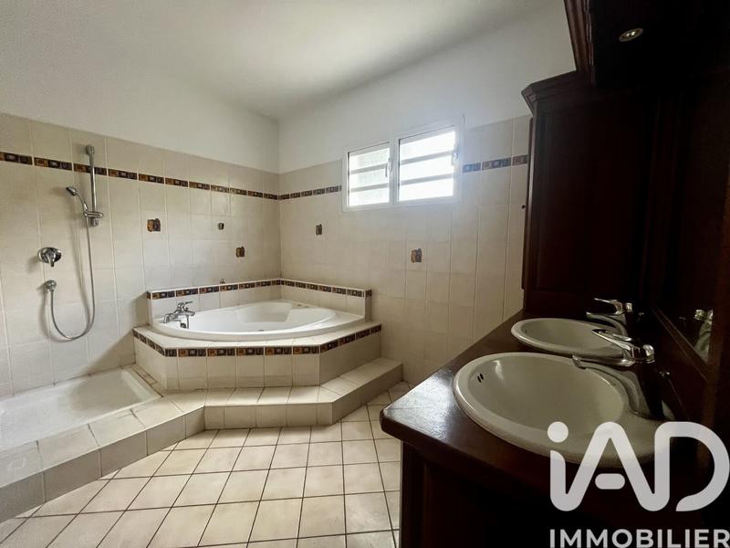 Maison - 160 m² - 5 pièces