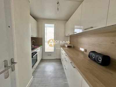 Appartement - 68 m² - 4 pièces