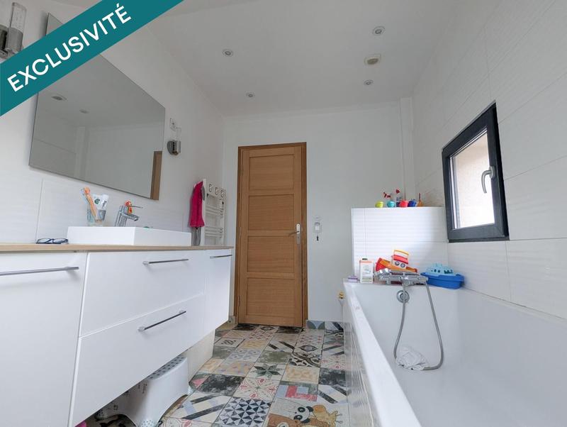 Maison - 130 m² - 6 pièces