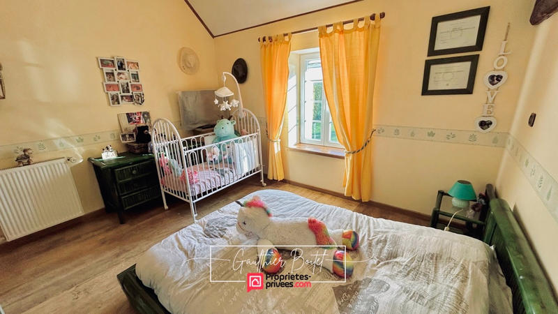 Maison - 350 m² - 9 pièces