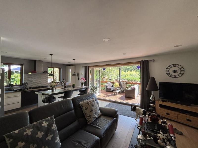 Maison - 97 m² - 3 pièces