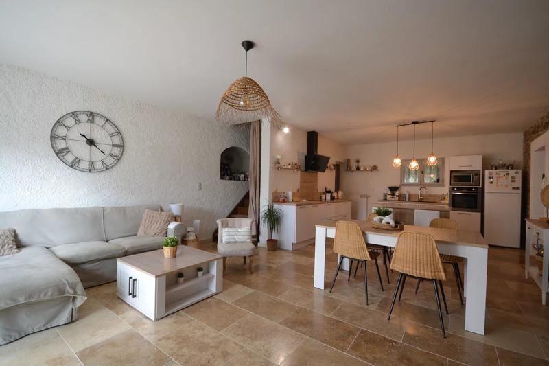 Maison - 258 m² - 6 pièces